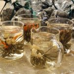 Tea Lounge di Harrods, gli inglesi hanno scoperto i fiori di tè