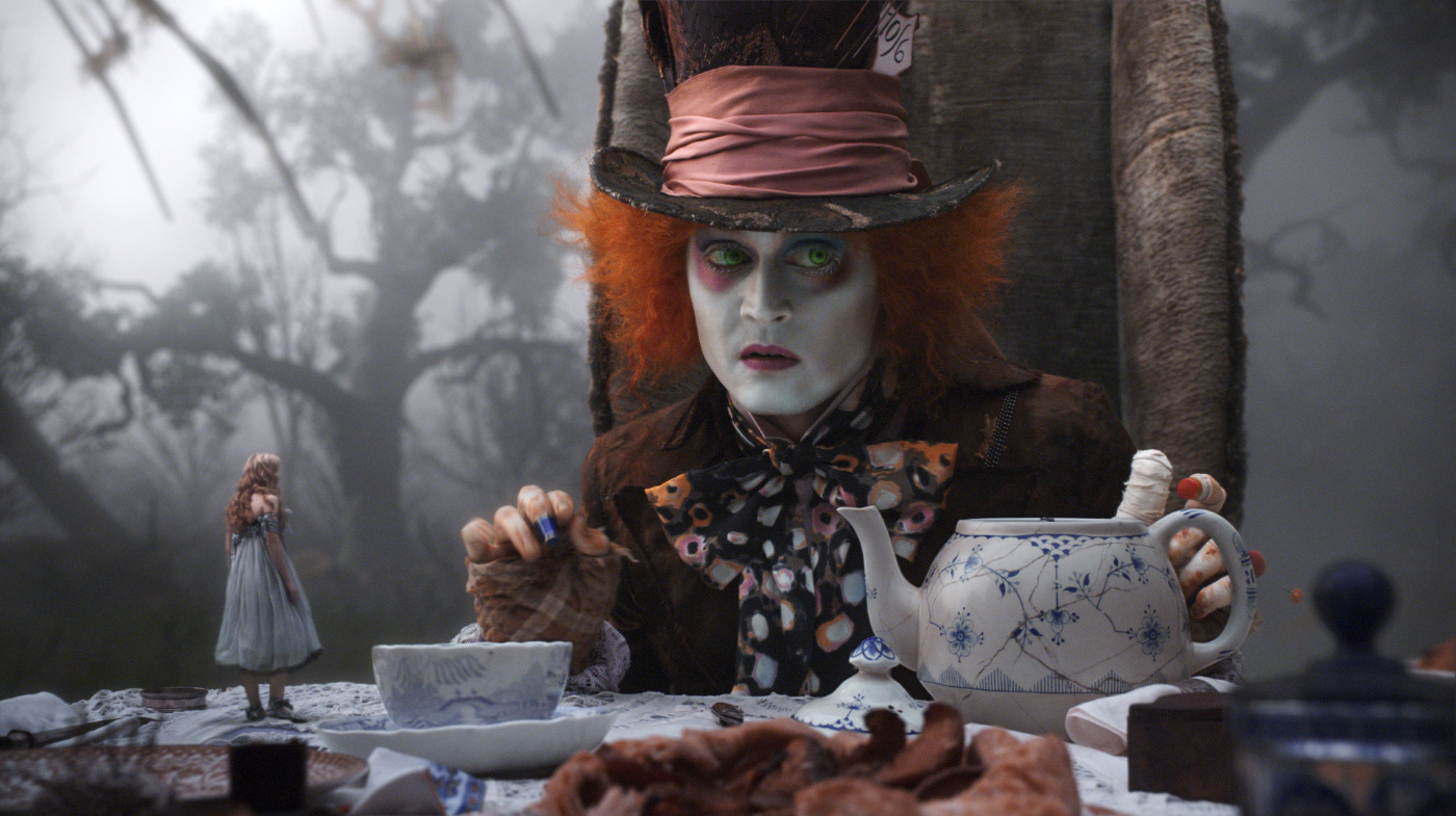 Una scena di Alice in Wonderland di Tim Burton