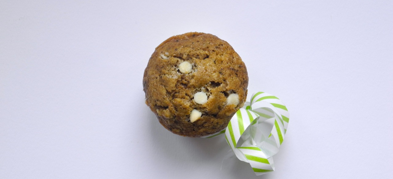 Muffin al matcha e cioccolato bianco