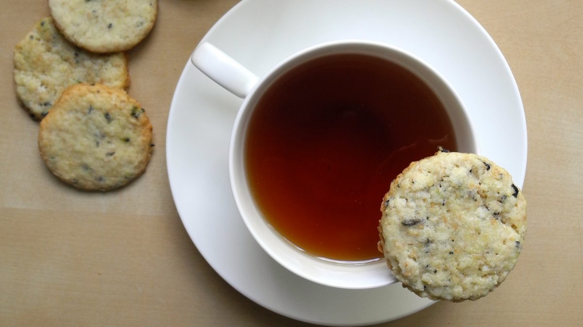 La ricetta dei biscotti profumati al tè Earl grey