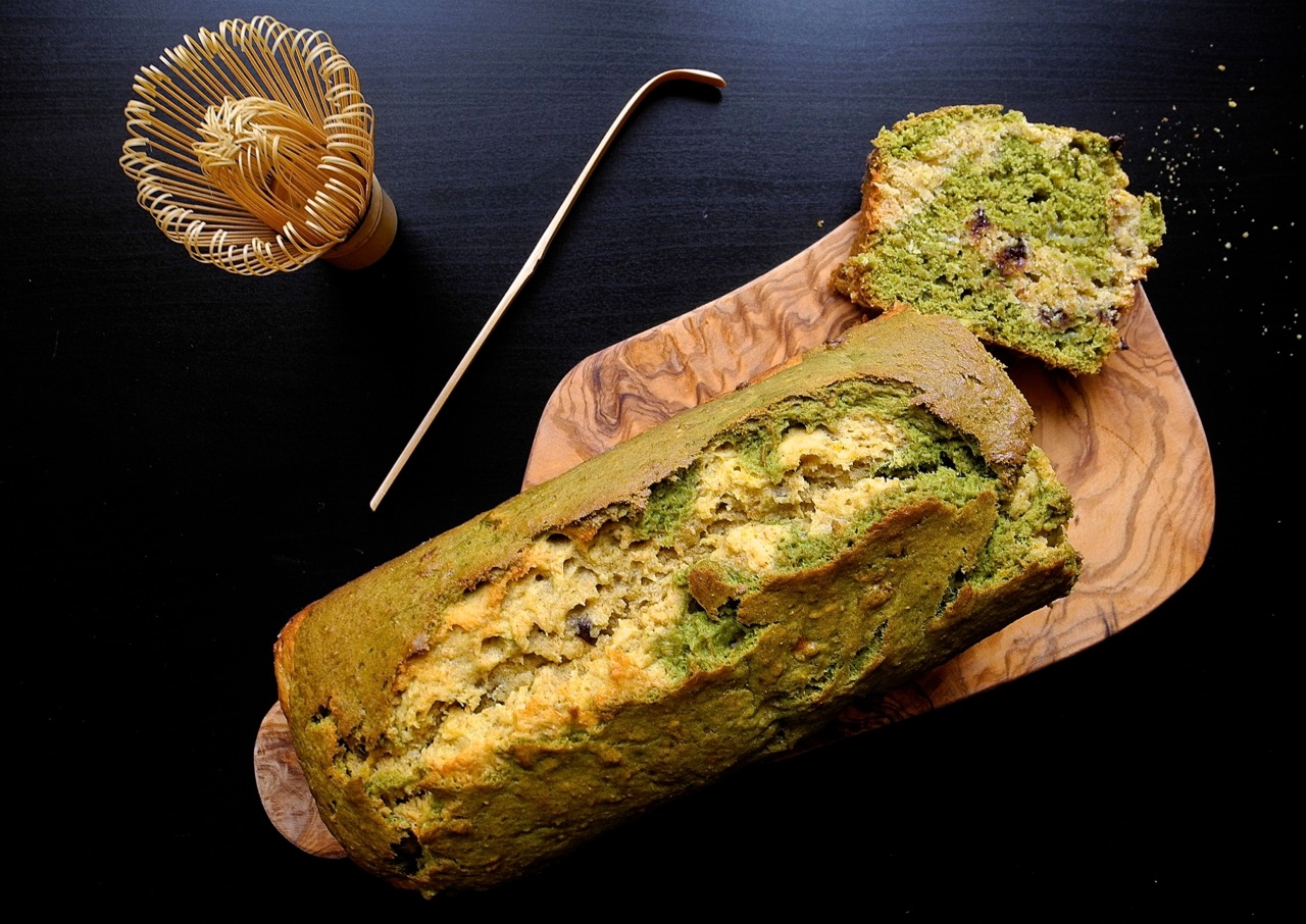 La ricetta di una torta senza lievito: Banana Bread al tè verde matcha